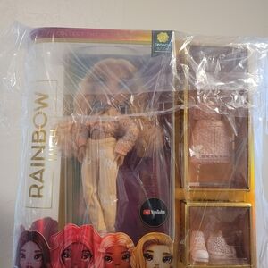 Rainbow High Georgia Bloom NBRFB